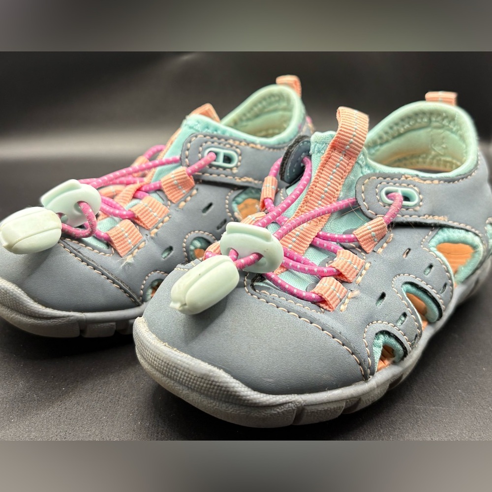 Crown Vintage Kids Sandals in Blue and Pink